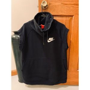Nike sweatshirt